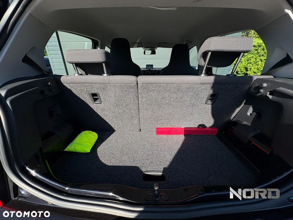 Volkswagen up! 1.0 high - 27