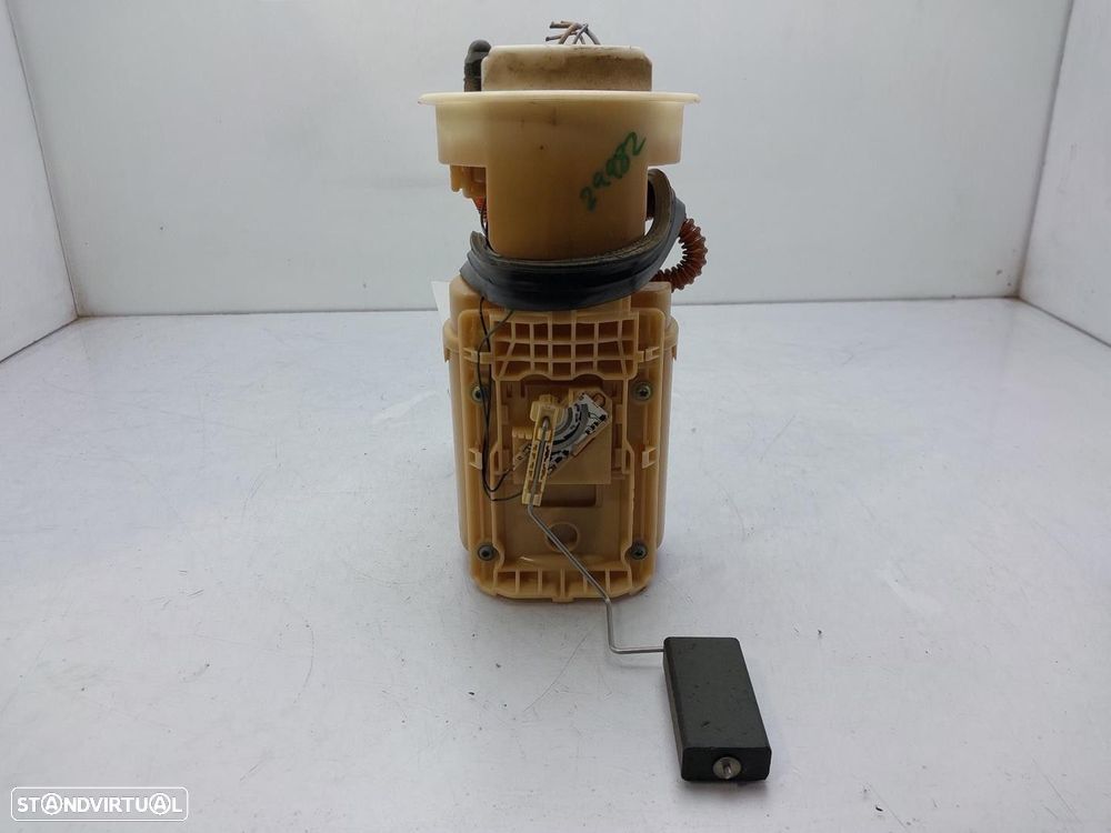 SENSOR DE COMBUSTÍVEL VOLKSWAGEN GOLF IV 2002 -1J0919051H - 1