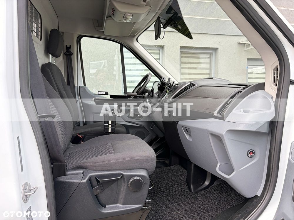 Ford Transit - 8