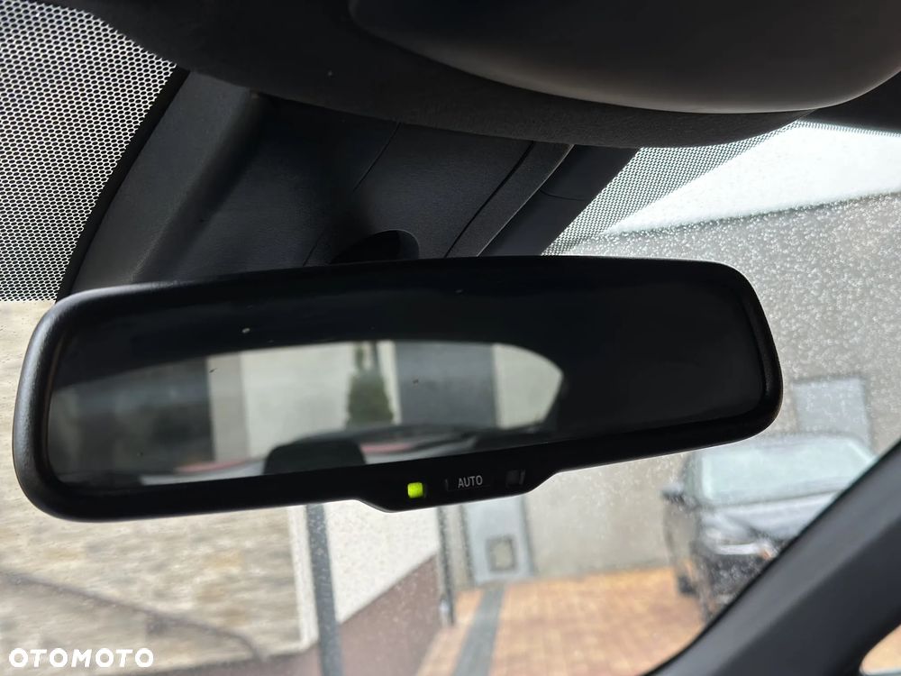 Toyota C-HR 1.8 Hybrid Dynamic - 40