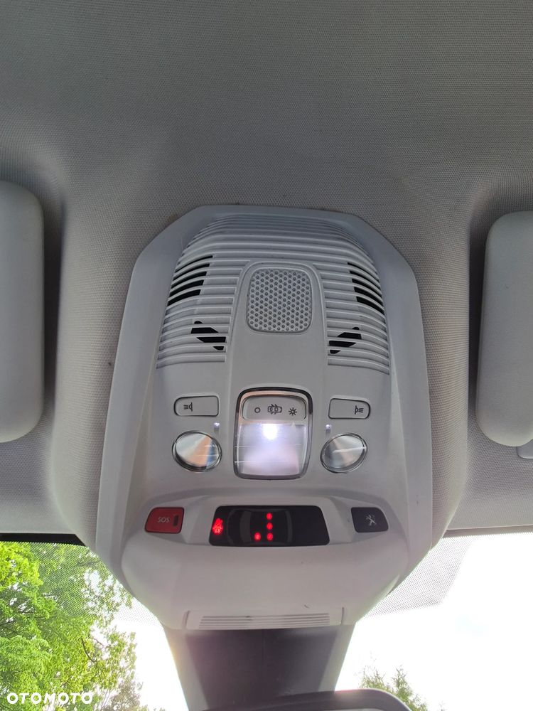 Peugeot 5008 2.0 BlueHDi Allure 7os - 16