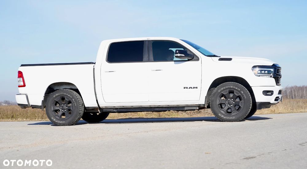 RAM 1500 5.7 Crew Cab Bighorn - 9
