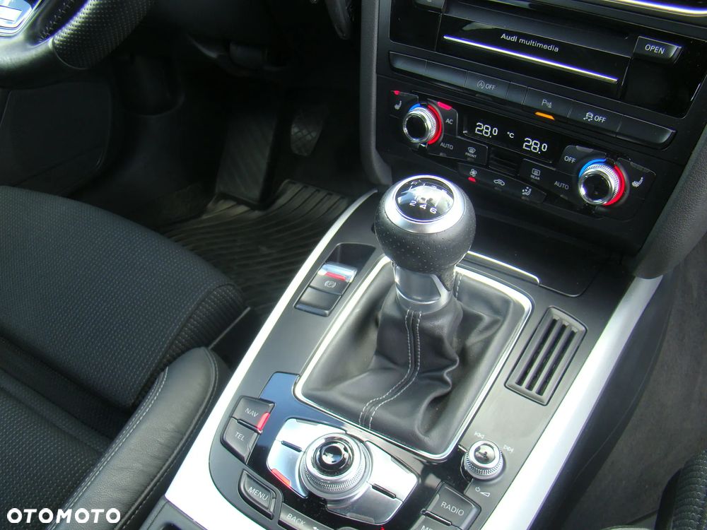 Audi A4 Avant 1.8 TFSI S line Sportpaket - 38