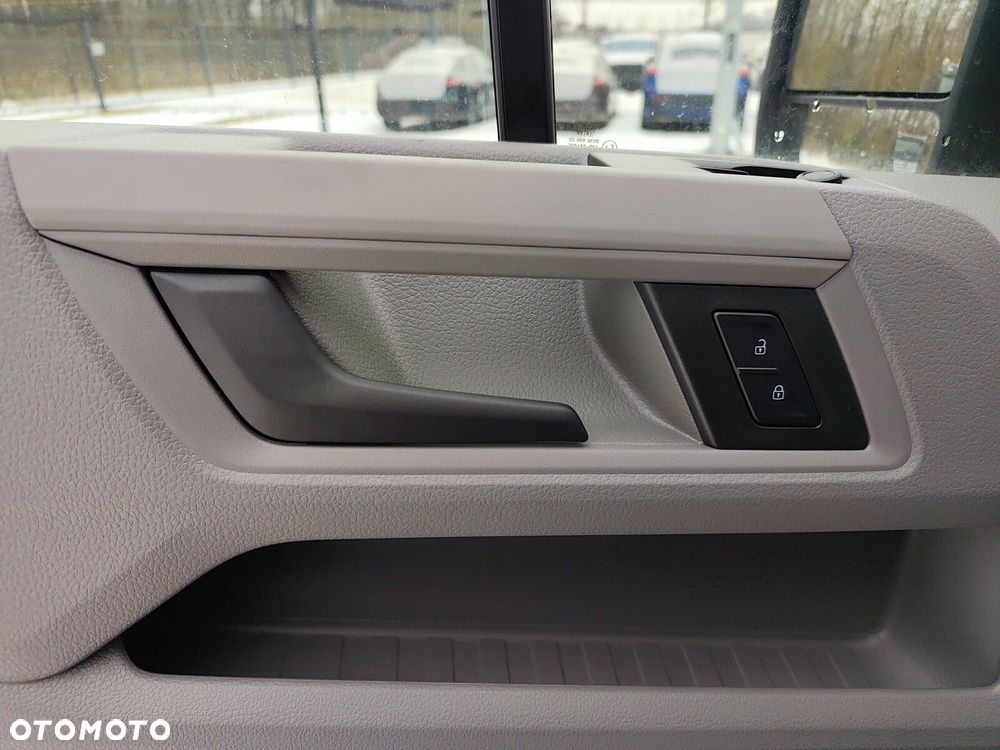 Volkswagen Crafter 35 Furgon, 2,0 TDI SCR 177KM,  6-bieg man., r.o: 4490 mm - 11