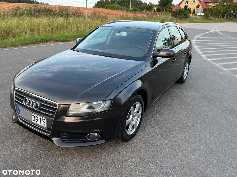 Audi A4 Avant 2.0 TDI - 26
