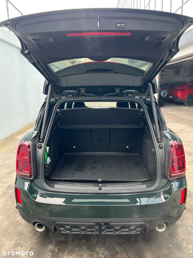 MINI John Cooper Works ALL4 sport - 8