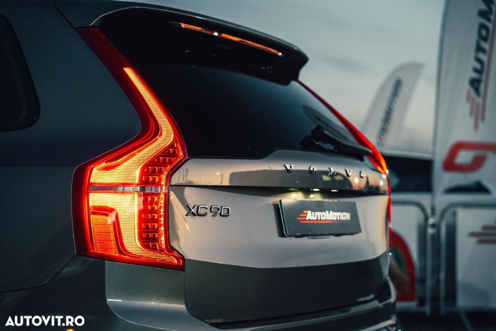 Volvo XC 90 - 34
