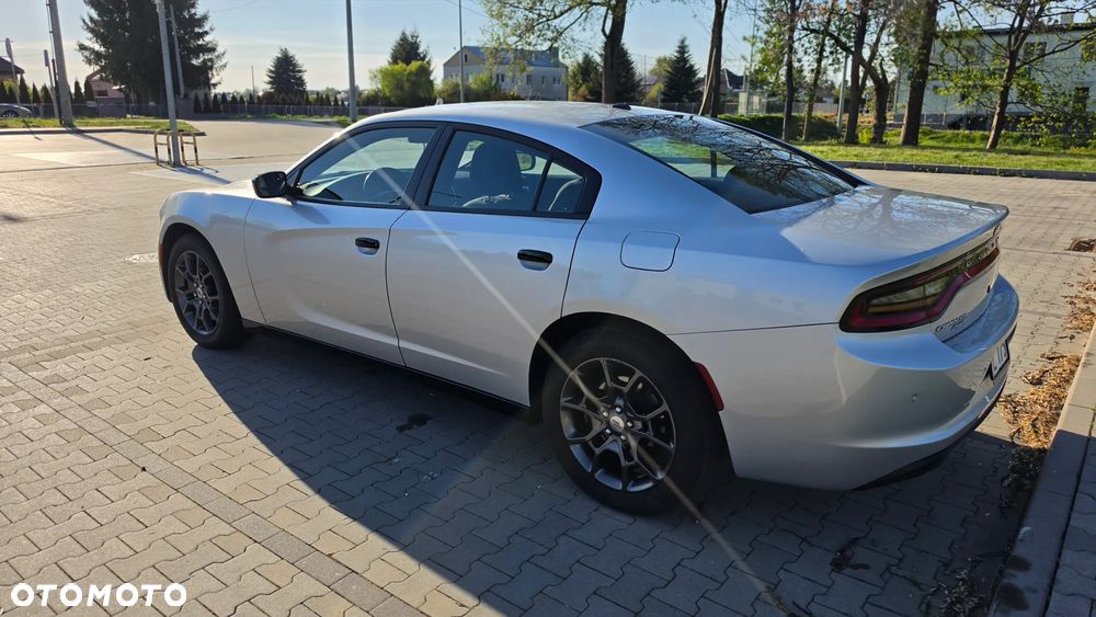 Dodge Charger - 4