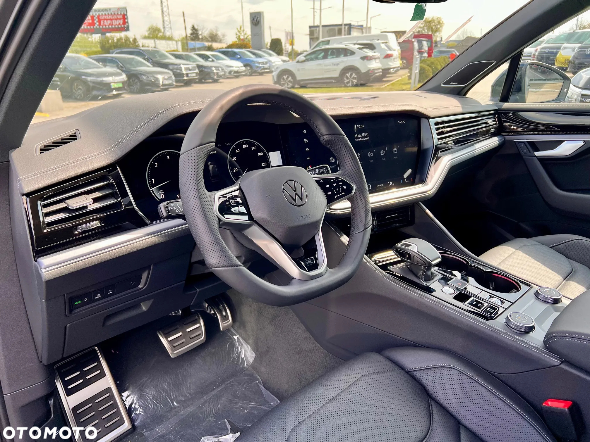 Volkswagen Touareg 3.0 V6 TDI SCR 4Mot R-Line - 17