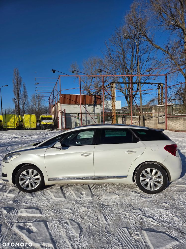 Citroën DS5 2.0 HDi SoChic - 11