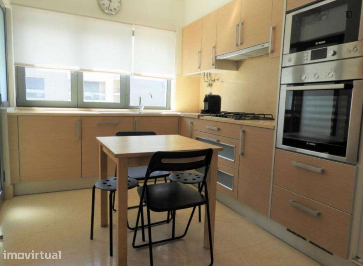 Apartamento com 3 quartos - localizado em Amadora Lisbon - Grande imagem: 5/19