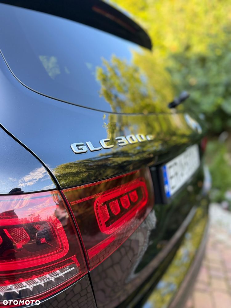 Mercedes-Benz GLC - 13