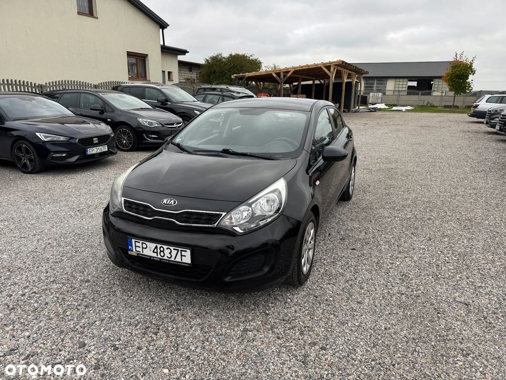 Kia Rio - 1