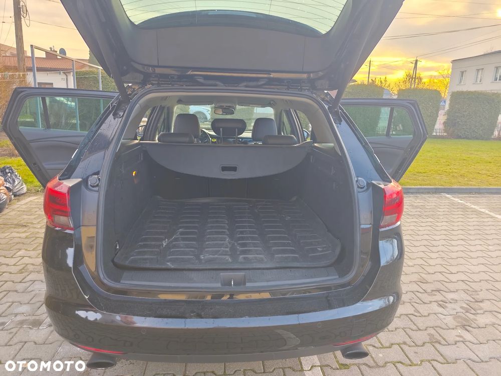 Opel Astra 1.6 T GPF Elite S&S - 14