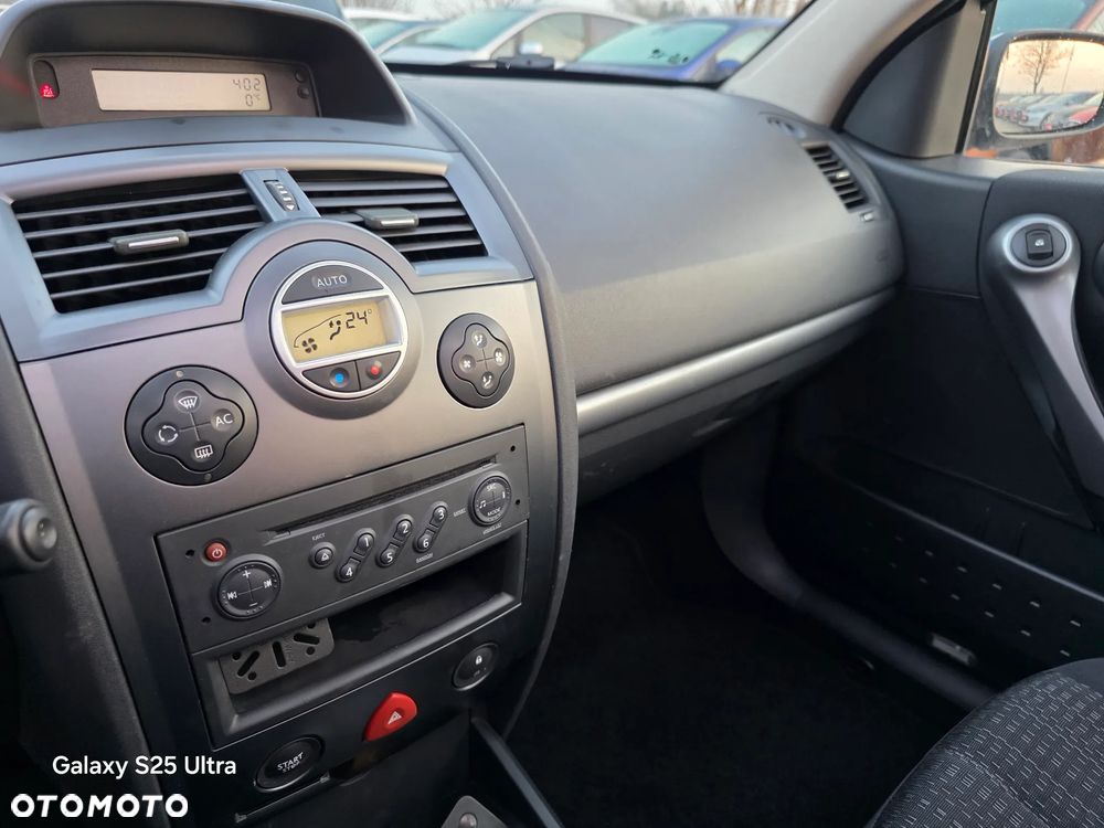 Renault Megane 2.0 Luxe Dynamique - 32