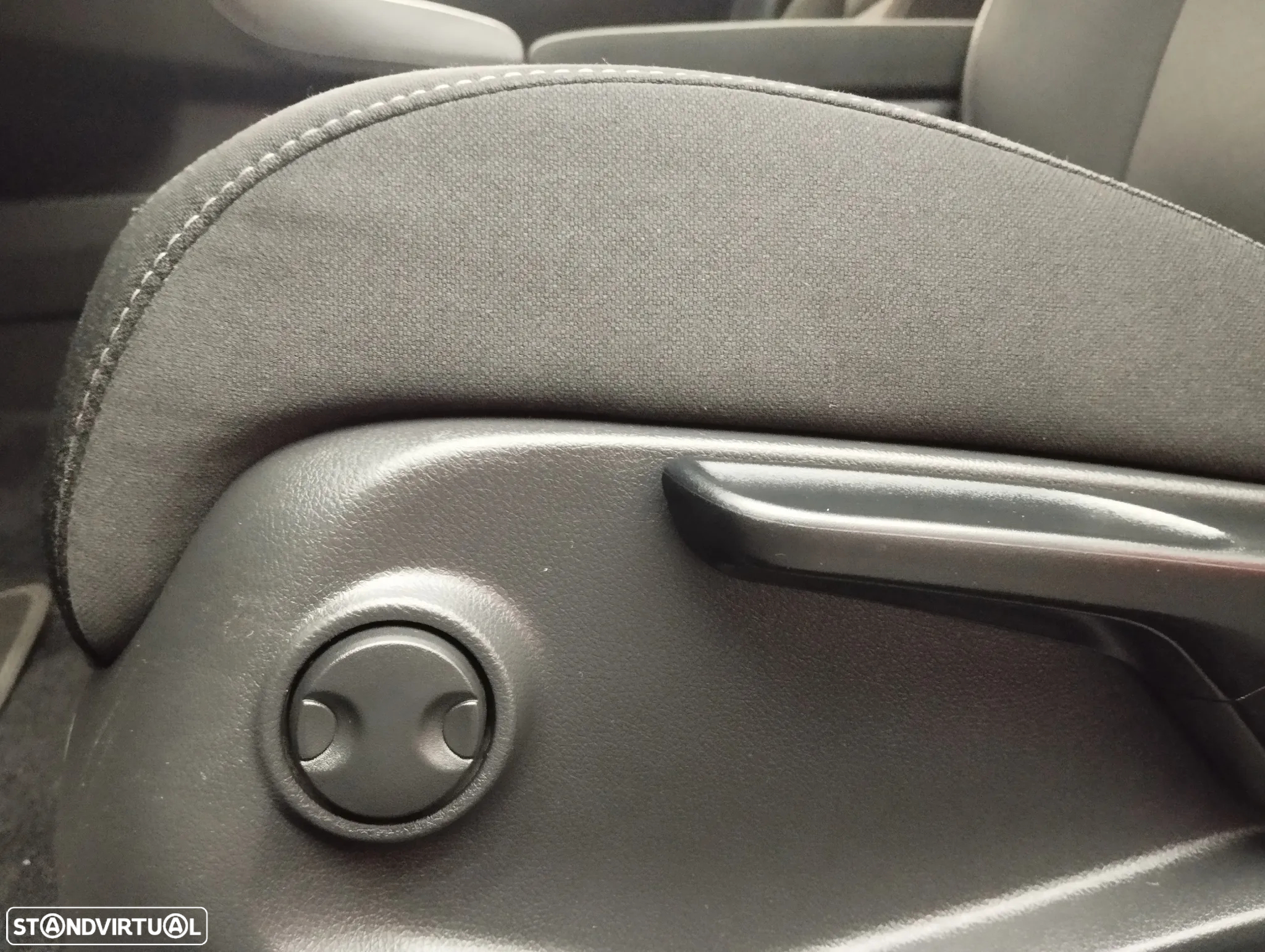 Honda Civic 1.0 i-VTEC Elegance CVT Navi - 22