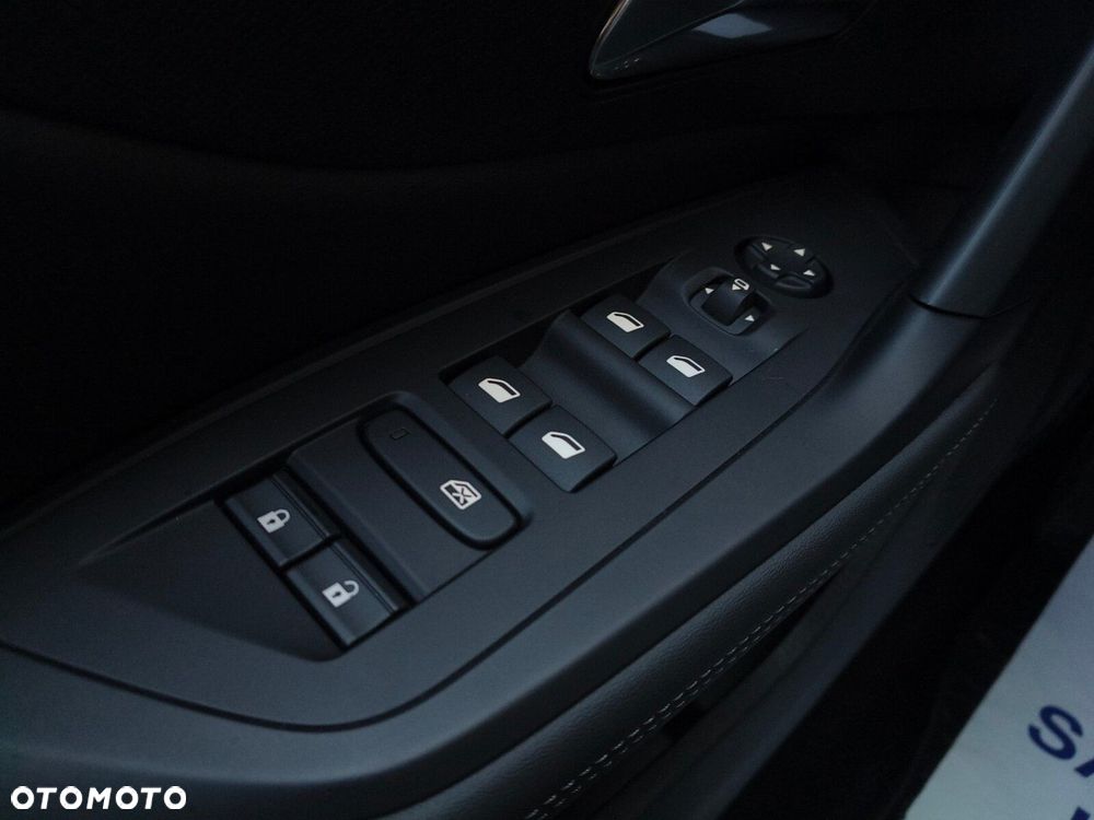 Peugeot 308 1.2 PureTech Allure Pack S&S EAT8 - 26