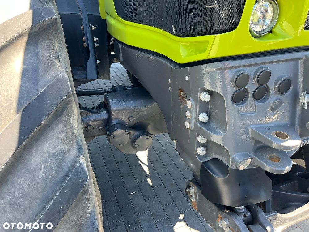 Claas AXION 850 - 13