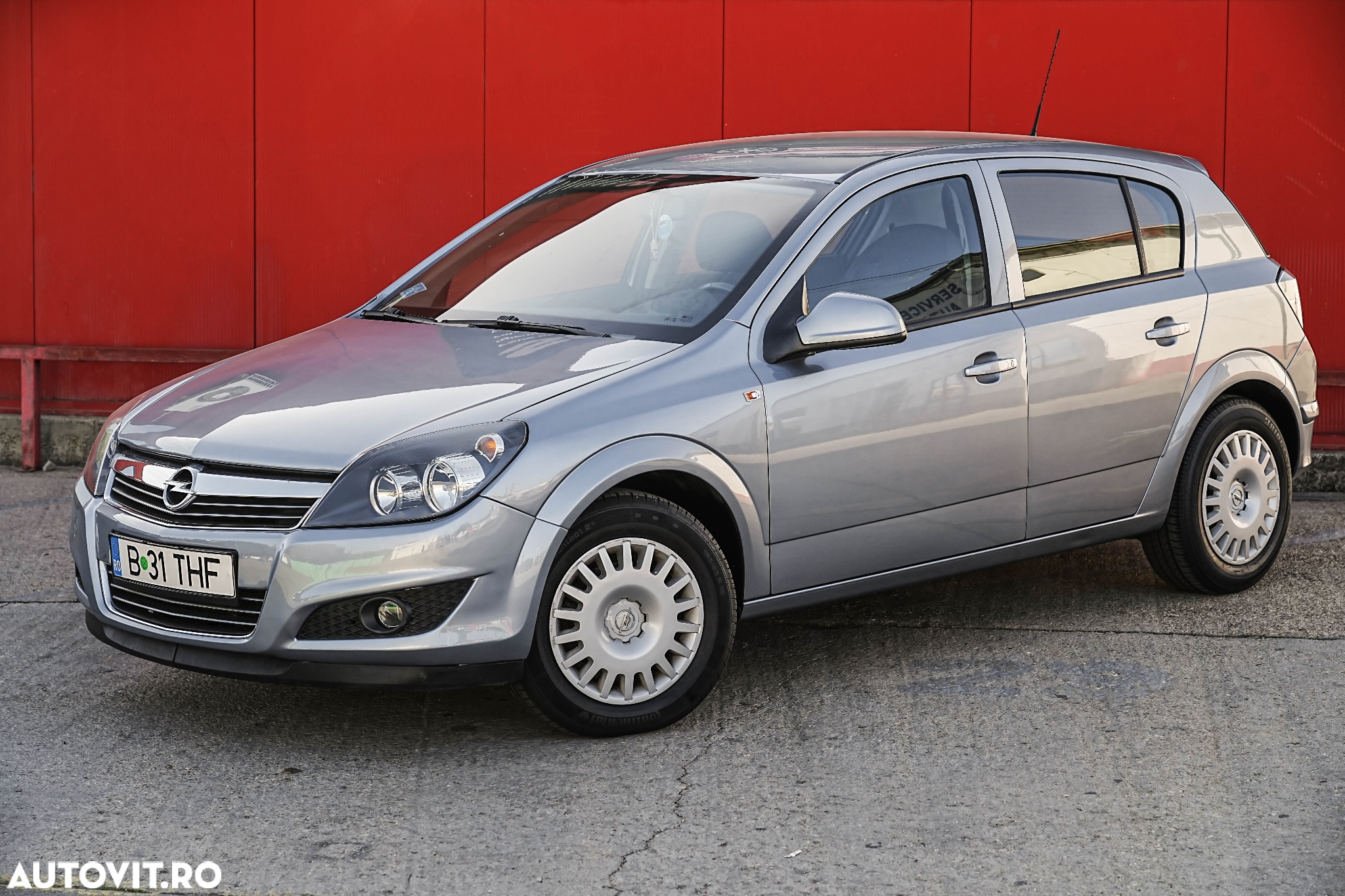 Opel Astra - 2