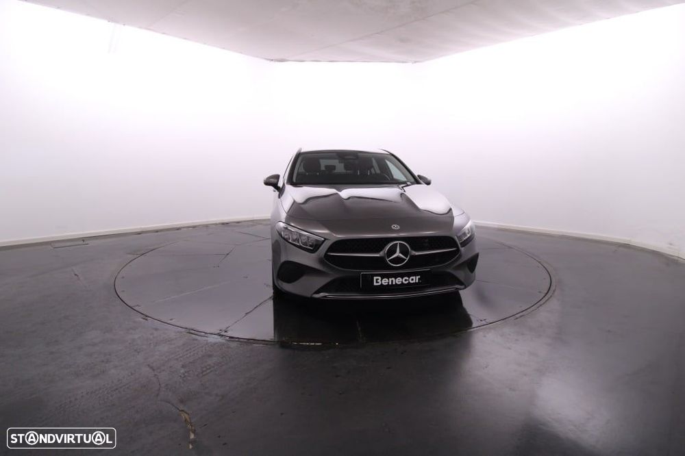 Mercedes-Benz A 200 d - 13