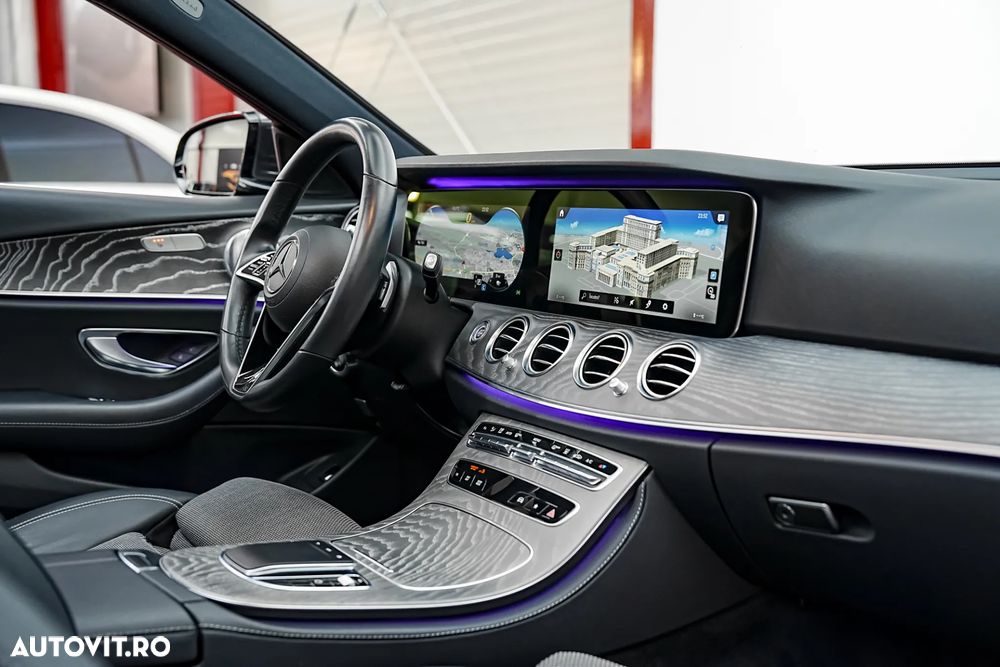 Mercedes-Benz E 300 9G-TRONIC AMG Line - 22