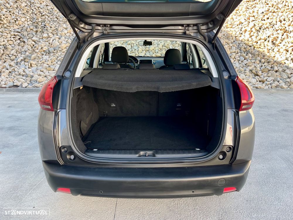 Peugeot 2008 - 21