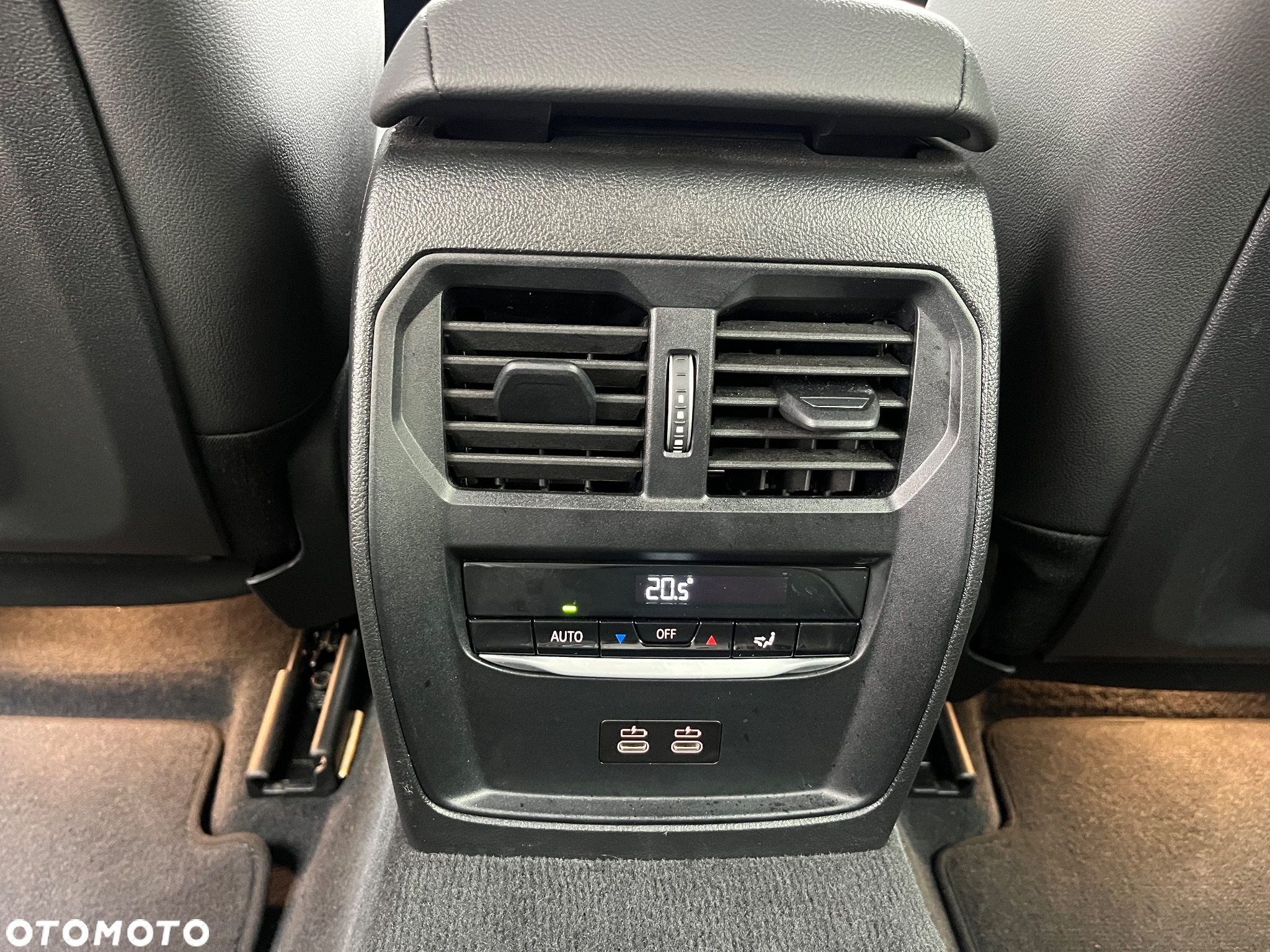 BMW Seria 3 330e M Sport sport - 27
