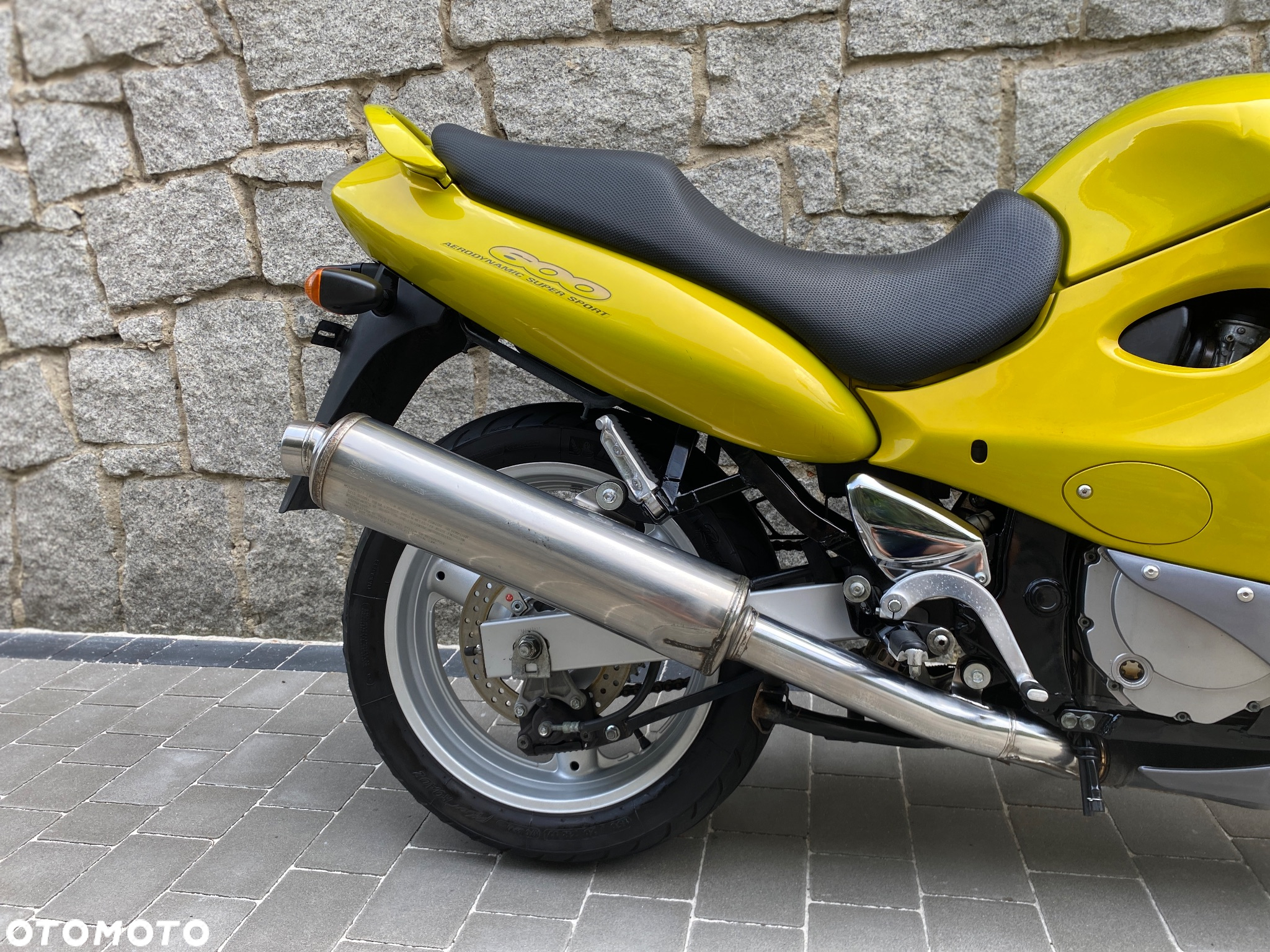 Suzuki GSX - 5