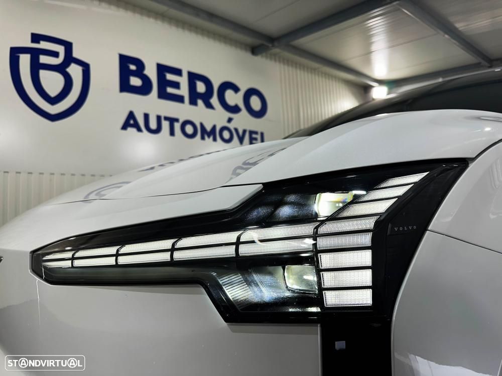 Volvo EX30 Single Motor Extended Range RWD Plus - 14