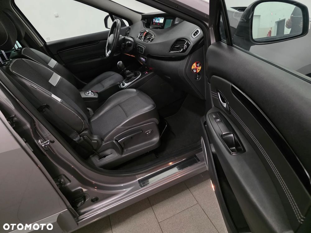 Renault Scenic dCi 130 FAP Bose Edition - 31