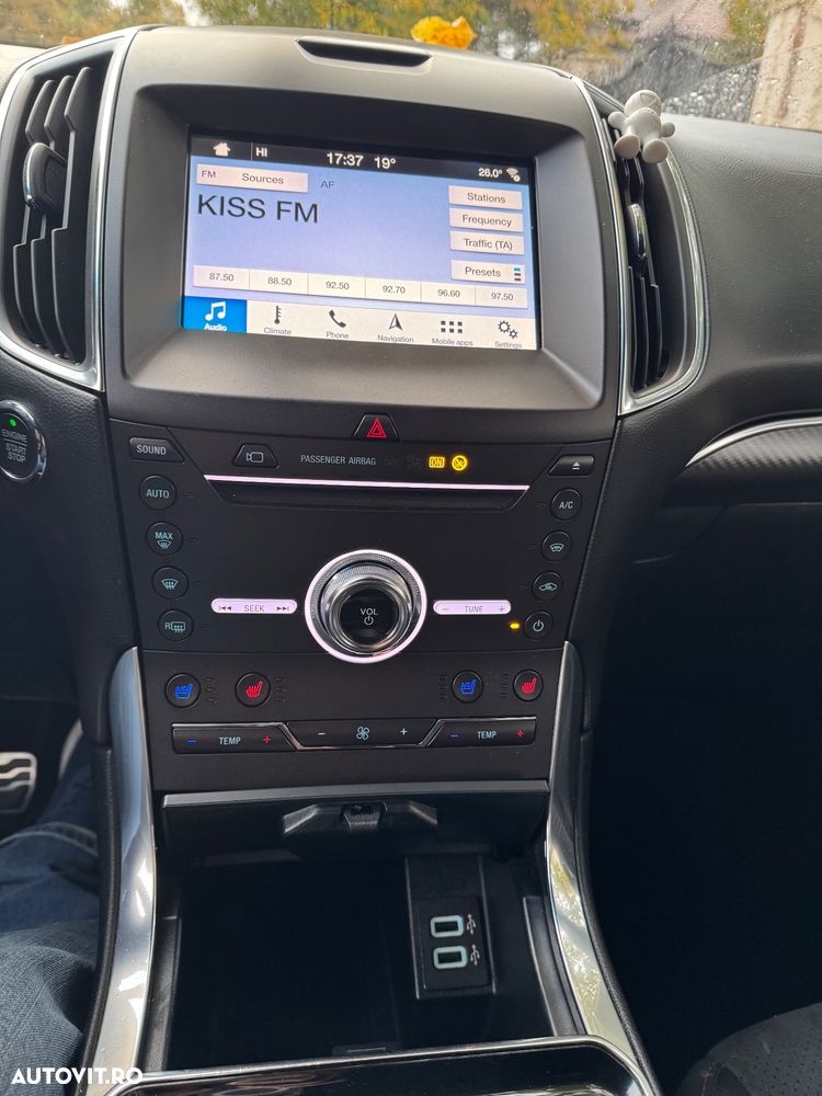 Ford Edge - 6