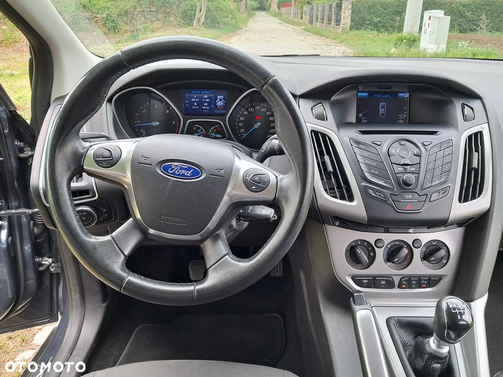 Ford Focus 1.6 TDCi DPF Champions Edition - 20