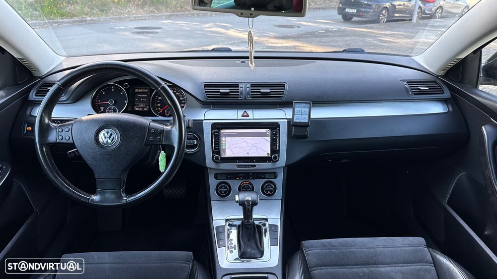 VW Passat Variant 2.0 TDI DPF DSG Sportline - 5