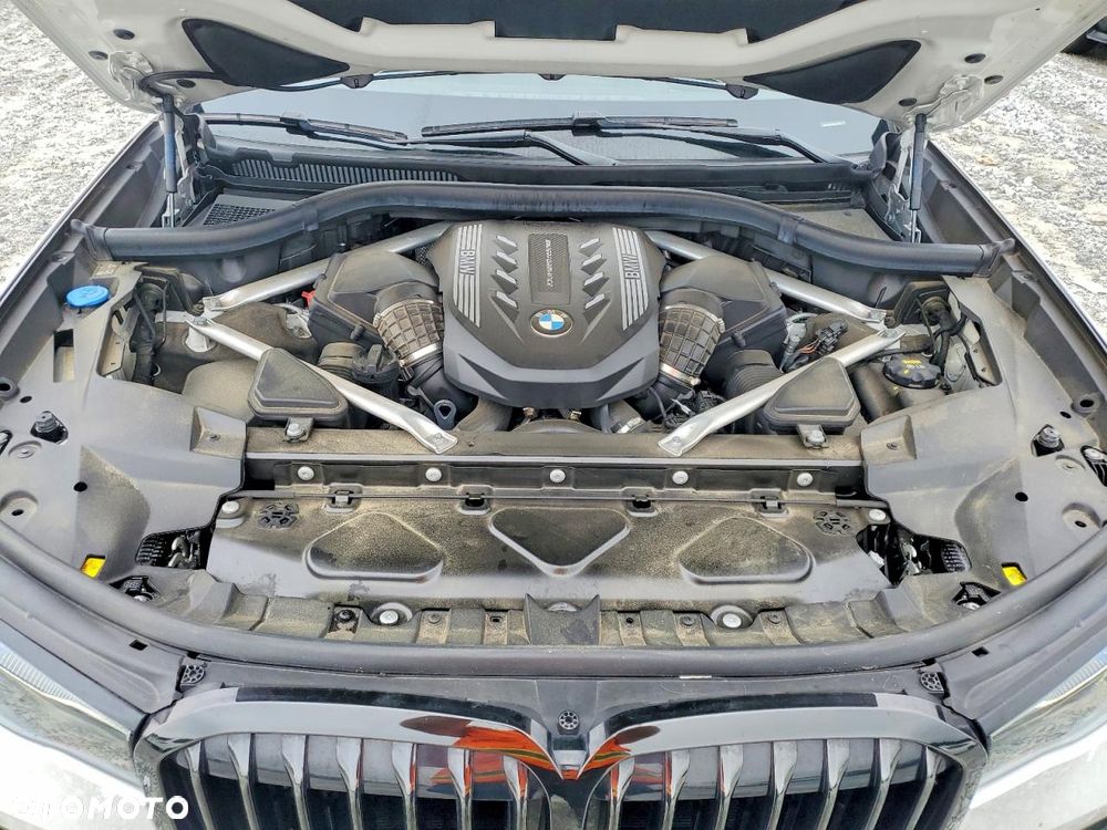 BMW X7 - 9