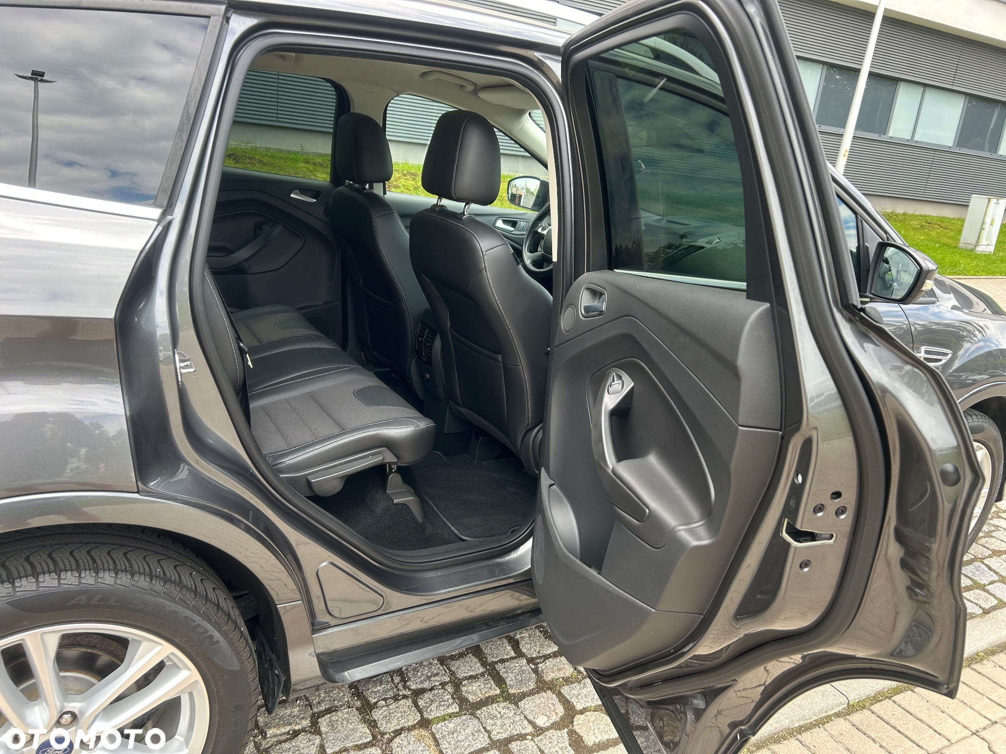 Ford Kuga 1.5 EcoBoost 2x4 Individual - 19