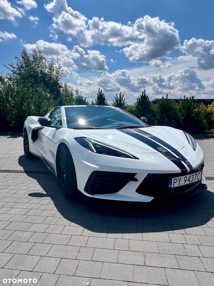 Chevrolet Corvette - 9