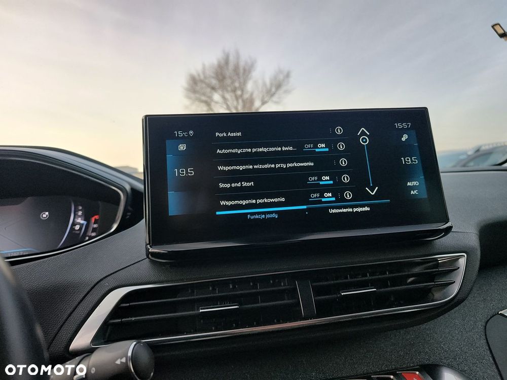 Peugeot 3008 1.2 PureTech Allure Pack S&S EAT8 - 16