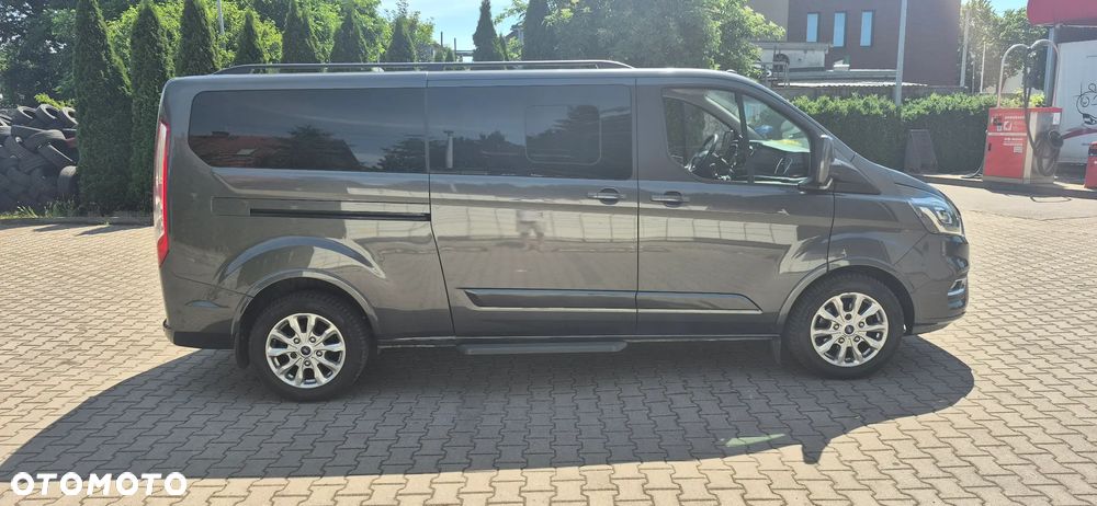 Ford Tourneo Custom 320 L2H1 VA Titanium - 4