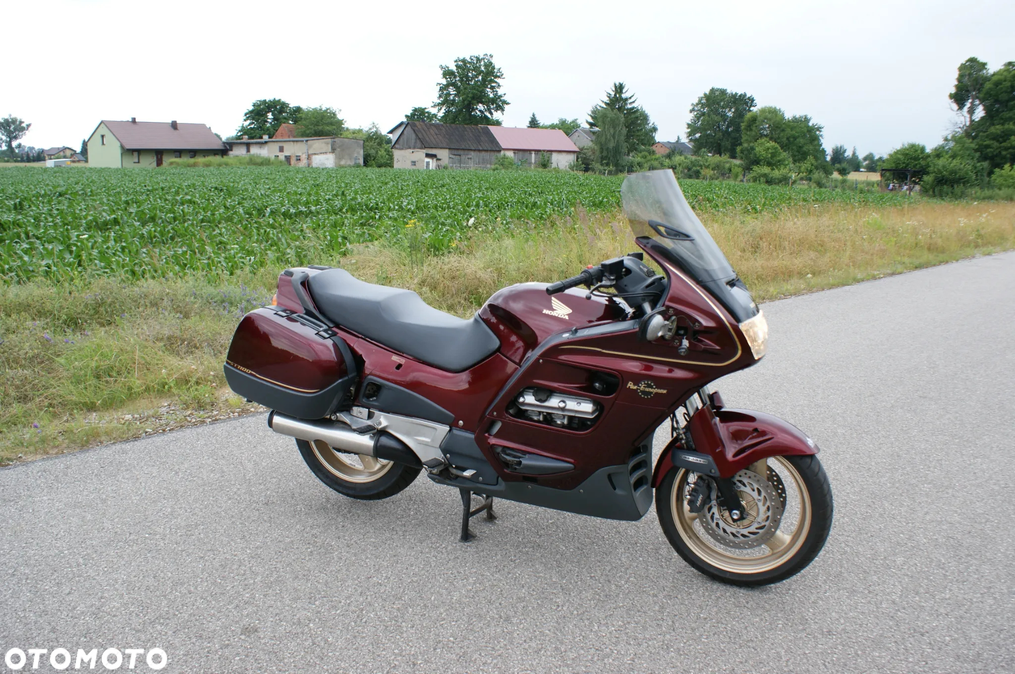 Honda ST - 6