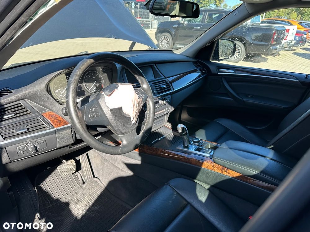 BMW X5 - 11