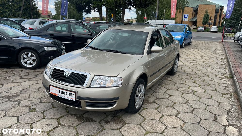 Skoda Superb 2.0 Comfort - 1
