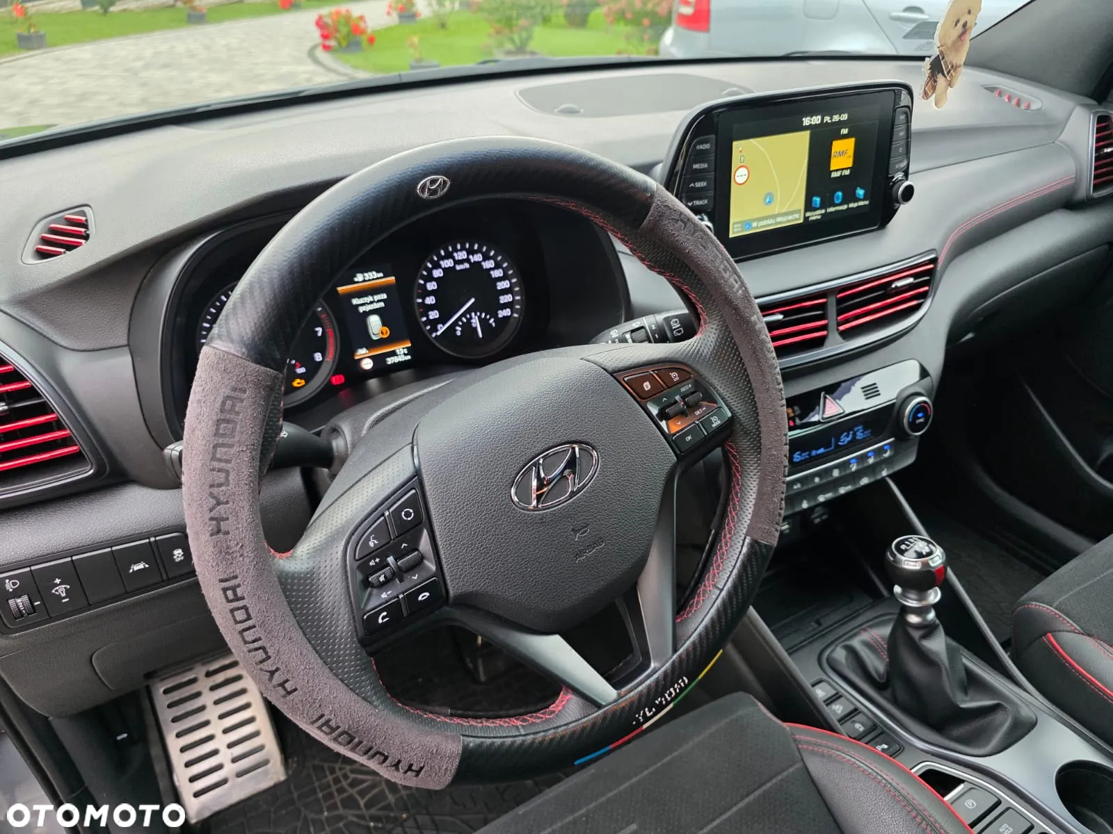 Hyundai Tucson - 16