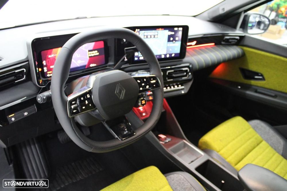 Renault 5 52 kWh Iconic Cinq Autonomia Conforto — fotografia 13