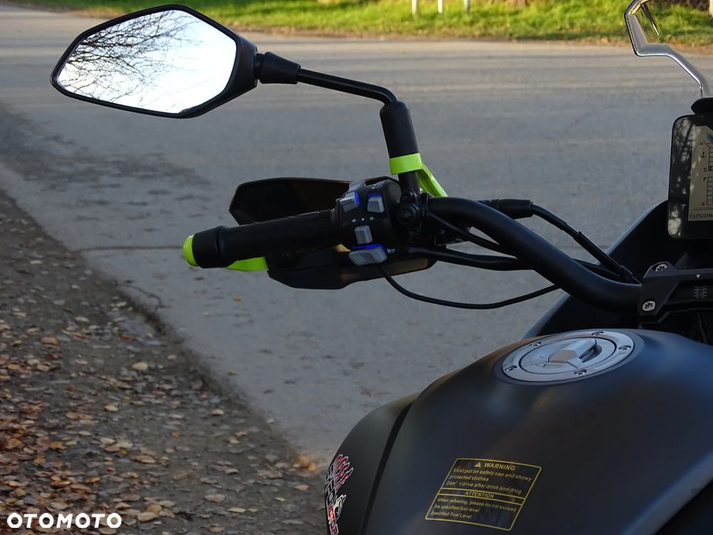 QJMOTOR SVT 650X - 10