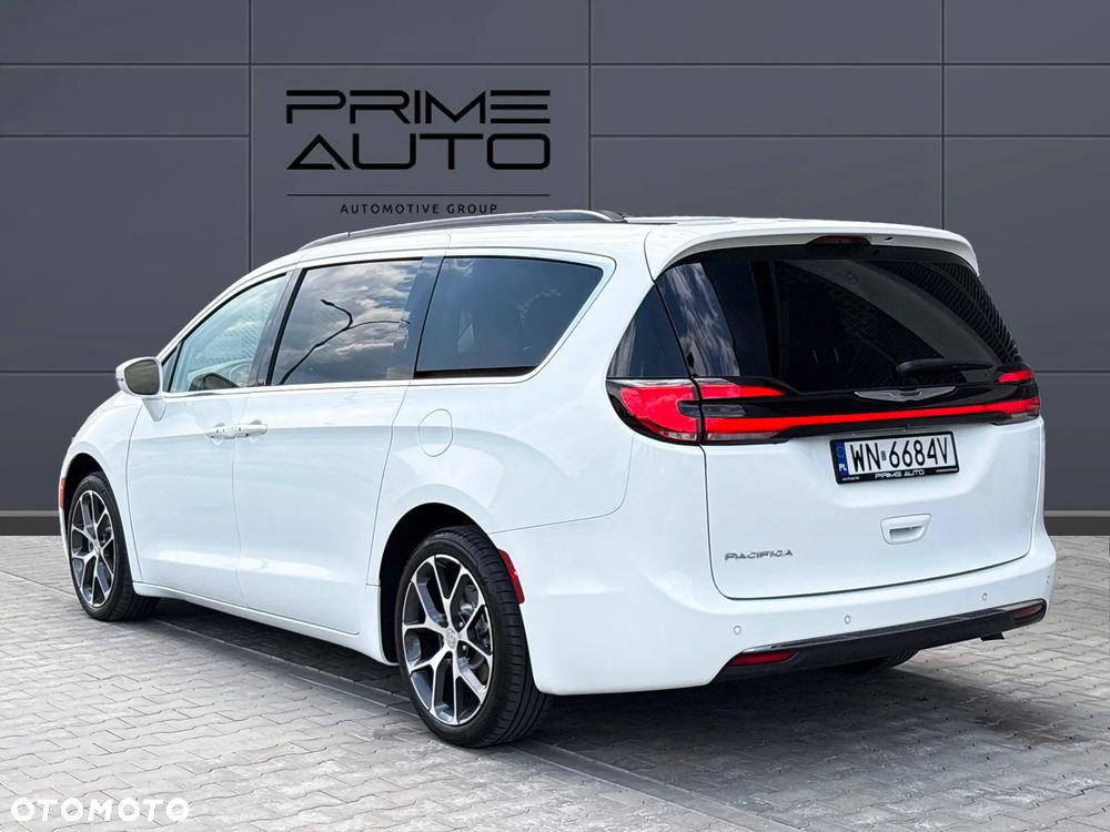 Chrysler Pacifica - 6