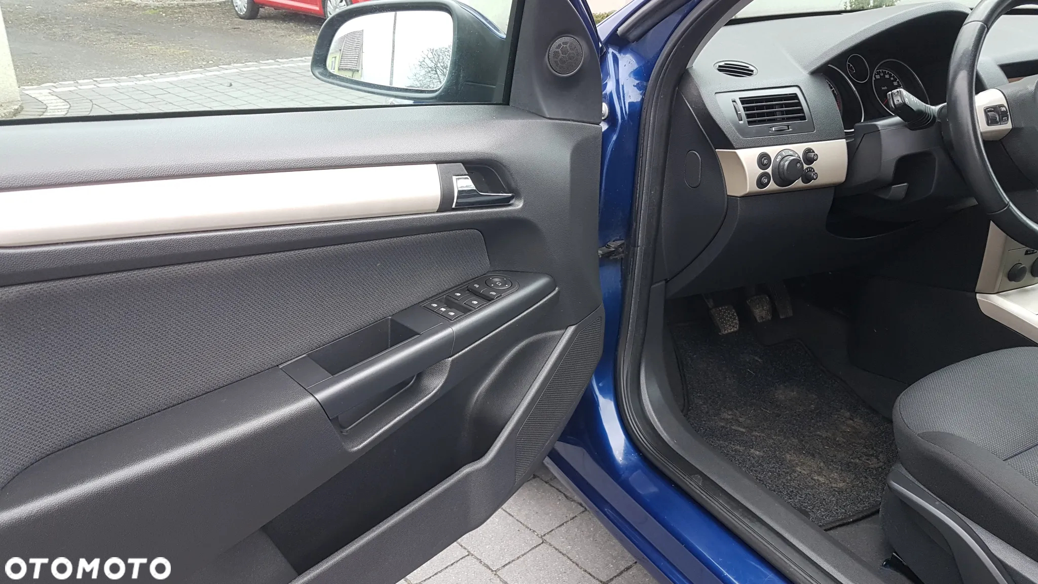 Opel Astra 1.6 - 15