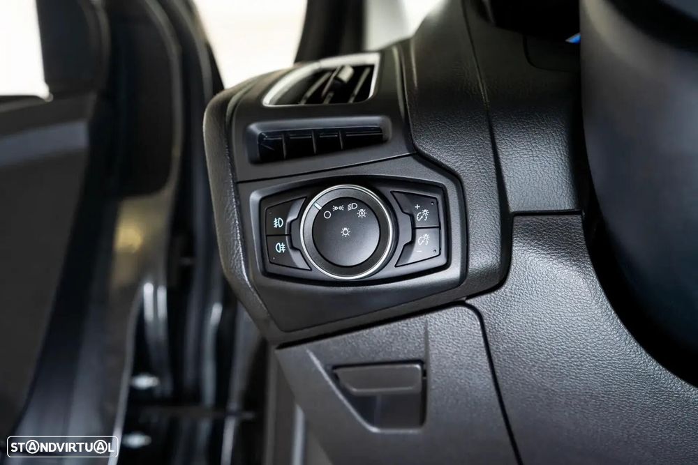 Ford Focus 2.3 EcoBoost RS - 21