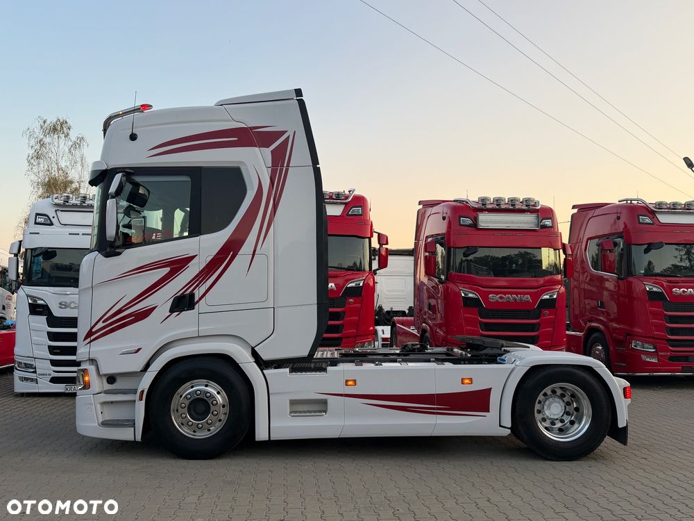 Scania 500S SCANIA Super z Niemiec pełna opcja, skóry, 6x poduszek przód i tył 2022/2023 - 11