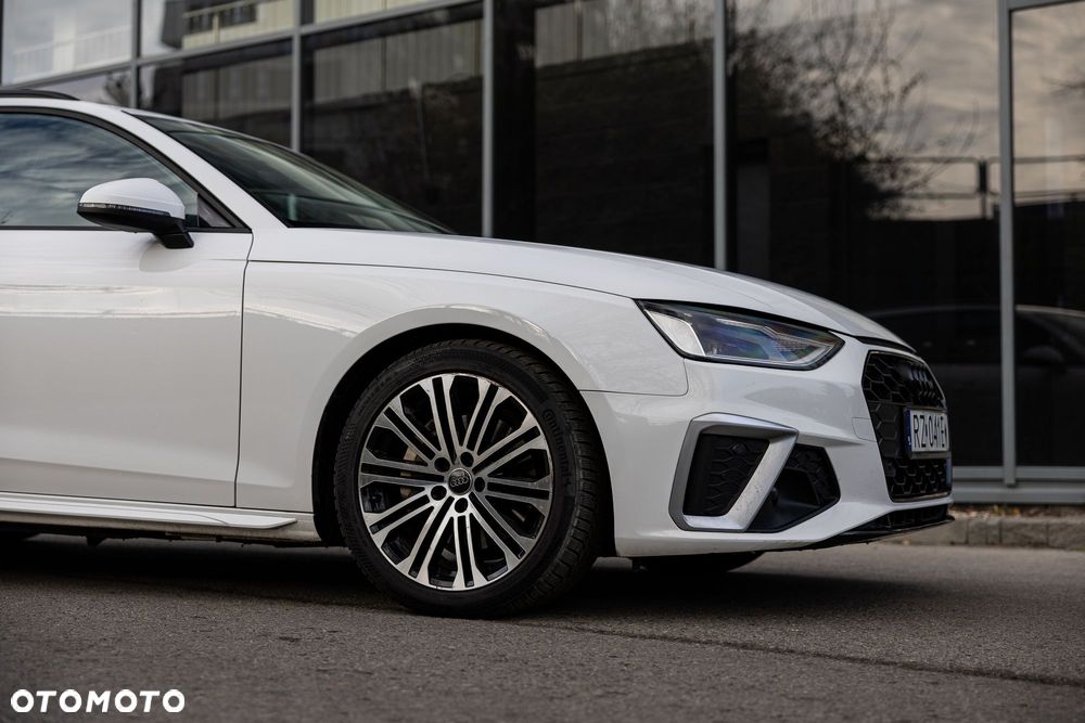 Audi A4 Avant 40 TDI S tronic S line - 5