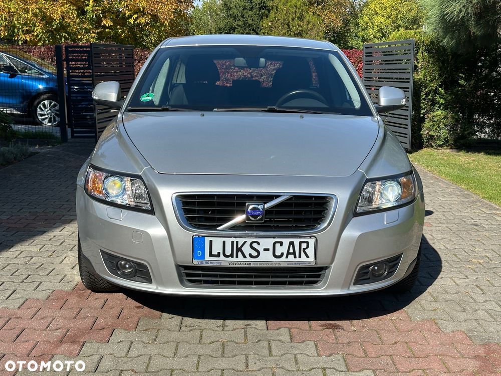 Volvo V50 1.6D DPF DRIVe Momentum - 38